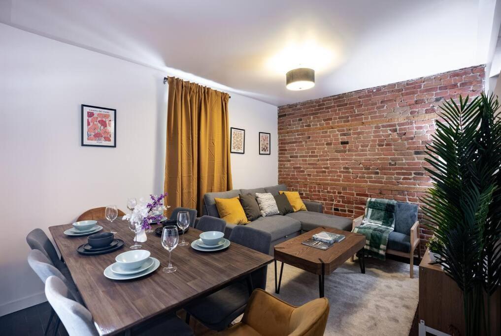 The Plateau Haven - Premium Location Montréal